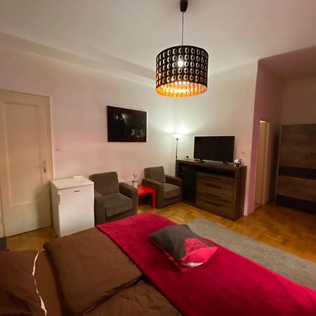 Monolit Budapest Center Guesthouse Eksteriør billede